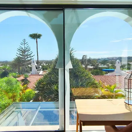 Stylish With Sea View In Maspalomas 度假居 *